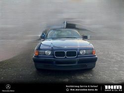 Blau Gebraucht 1994 BMW 318 Cabriolet Performance Cabrio | 10.900 €