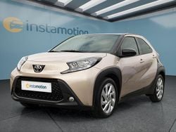 Silber Neu 2025 Toyota Aygo Kleinwagen | 16.399 €