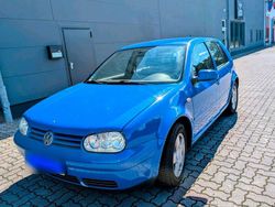 Blau Gebraucht 1998 VW Golf IV Limousine | 2.000 € (Fairer Preis)