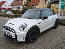Weiß Gebraucht 2023 Mini Cooper SE Kleinwagen | 18.000 € (Superpreis)