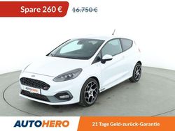 Weiß Gebraucht 2020 Ford Fiesta ST Limousine | 16.490 €