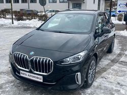 Schwarz ii/bonnet fluid black Gebraucht 2023 BMW 218 Active Tourer Luxury Line Van / Kleinbus | 16.990 €