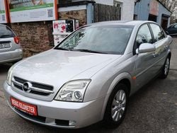 Grau Gebraucht 2003 Opel Vectra Elegance Limousine | 5.299 €
