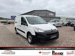 Weiß Gebraucht 2016 Citroën Berlingo Proline Van / Kleinbus | 7.990 € (Guter Preis)
