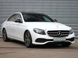 Weiß Gebraucht 2016 Mercedes E220 Night Limousine | 16.250 €