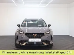 Grau Gebraucht 2024 Cupra Formentor Basis SUV | 28.990 € (Superpreis)