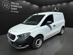 Weiß Gebraucht 2023 Mercedes Citan 112 Van / Kleinbus | 23.193 € (Guter Preis)