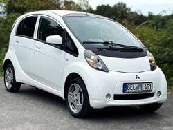Weiß Gebraucht 2011 Mitsubishi i-MiEV Kleinwagen | 3.750 €