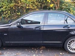 Schwarz Gebraucht 2010 Mercedes C180 Limousine | 4.000 €