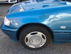 Blau Gebraucht 1998 Mercedes C180 Classic Limousine | 4.988 € (Fairer Preis)