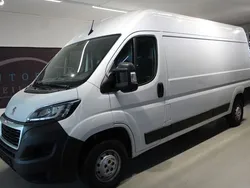 Weiß Gebraucht 2021 Peugeot Boxer Van | 10.699 € (Teuer)