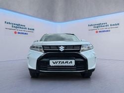 Weiß Neu 2025 Suzuki Vitara Comfort+ SUV | 29.900 € (Etwas zu teuer)