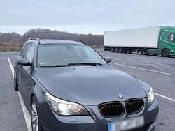 Grau Gebraucht 2008 BMW 525 M Sport Kombi | 14.999 €