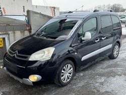 Gebraucht 2011 Citroën Berlingo Van / Kleinbus | 2.250 € (Teuer)