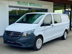Weiß Gebraucht 2020 Mercedes Vito Van / Kleinbus | 26.400 € (Fairer Preis)