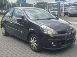 Perlmuttschwarz Gebraucht 2007 Renault Clio II Dynamique Kleinwagen | 2.790 € (Fairer Preis)