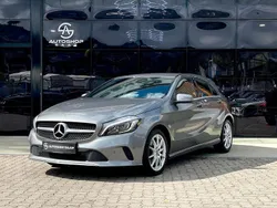 Grau Gebraucht 2017 Mercedes A200 Limousine | 16.990 € (Fairer Preis)