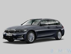 Mineralgraub39 Gebraucht 2022 BMW 320e Luxury Line Kombi | 28.999 € (Guter Preis)