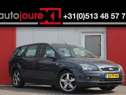 Grau Gebraucht 2007 Ford Focus Kombi | 999 € (Guter Preis)