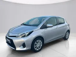 Silber Gebraucht 2014 Toyota Yaris Life Kleinwagen | 11.990 € (Fairer Preis)