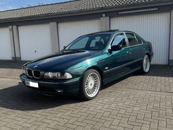 Grün Gebraucht 1999 BMW 528 Sport Line Limousine | 14.999 €