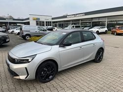 Silber Gebraucht 2024 Opel Corsa Limousine | 20.490 € (Etwas zu teuer)