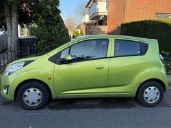 Grün Gebraucht 2010 Chevrolet Spark LS Kleinwagen | 2.750 € (Fairer Preis)