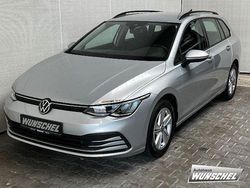 Silber Gebraucht 2021 VW Golf VIII Life Kombi | 19.449 € (Fairer Preis)