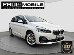 Mineralweiss Gebraucht 2022 BMW 218 Luxury Line Van / Kleinbus | 19.747 € (Guter Preis)