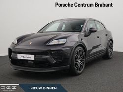 Schwarz Neu 2026 Porsche Macan SUV | 114.549 € (Guter Preis)