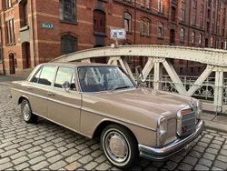 Beige Gebraucht 1973 Mercedes W115 Limousine | 21.500 €
