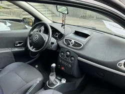 Schwarz Gebraucht 2006 Renault Clio II | 2.200 € (Fairer Preis)