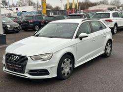 Weiß Gebraucht 2016 Audi e-tron Sportback Ambiente SUV | 15.890 €