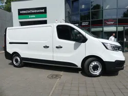 Gletscherweiss Gebraucht 2022 Renault Trafic Van | 16.800 €