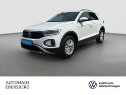 Weiß Gebraucht 2024 VW T-Roc Life SUV | 23.850 € (Fairer Preis)