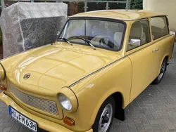 Rot Gebraucht 1980 Trabant 601 Kombi | 7.800 €
