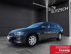 Grau Gebraucht 2020 VW Passat Basis Kombi | 18.970 € (Guter Preis)