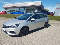 Silber Gebraucht 2020 Opel Astra Edition Kombi | 12.790 € (Fairer Preis)