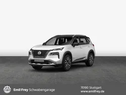 Weiss Gebraucht 2024 Nissan X-Trail Tekna+ SUV | 41.990 €