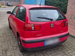 Rot Gebraucht 2000 Seat Ibiza Kleinwagen | 700 € (Fairer Preis)