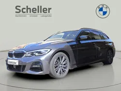 Grau Gebraucht 2021 BMW 320 M Sport Kombi | 33.900 € (Fairer Preis)