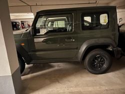 Grün Neu 2024 Suzuki Jimny SUV | 33.000 € (Etwas zu teuer)