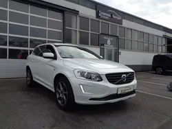 Weiß Gebraucht 2016 Volvo XC60 Ocean Race SUV | 19.990 € (Etwas zu teuer)