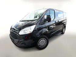 Schwarz Gebraucht 2017 Ford Tourneo Custom Van / Kleinbus | 24.488 € (Teuer)