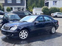 Blau Gebraucht 2006 Mercedes C180 Limousine | 6.799 € (Teuer)