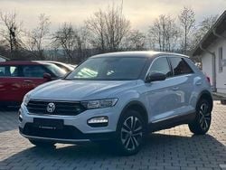 White silver / dach schwarz Gebraucht 2019 VW T-Roc IQ Drive SUV | 16.540 € (Guter Preis)