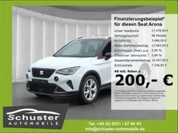 Weiss Gebraucht 2023 Seat Arona FR SUV | 19.149 € (Fairer Preis)