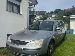 Silber Gebraucht 2003 Ford Mondeo Limousine | 2.500 €