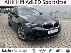 Schwarz Gebraucht 2024 BMW 320 Sport Line Kombi | 38.933 € (Fairer Preis)