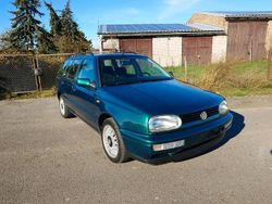 Grün Gebraucht 1998 VW Golf IV Family Kombi | 3.200 €